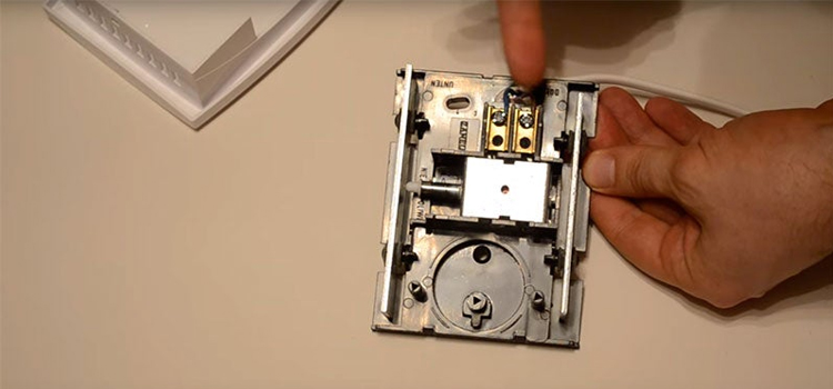 fix door bell in La Habra Heights