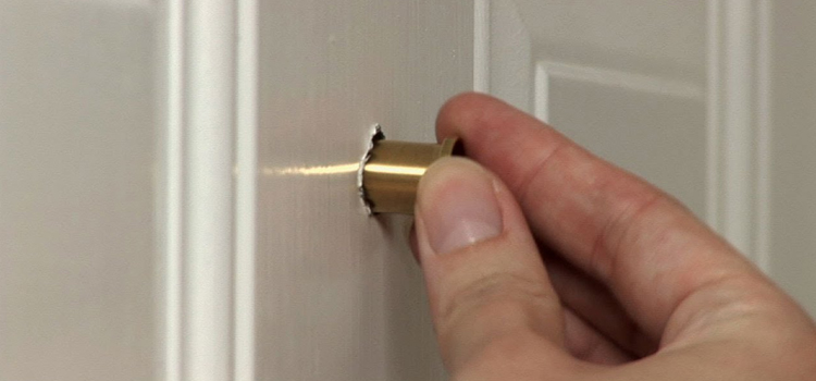 peephole door repair in La Habra Heights